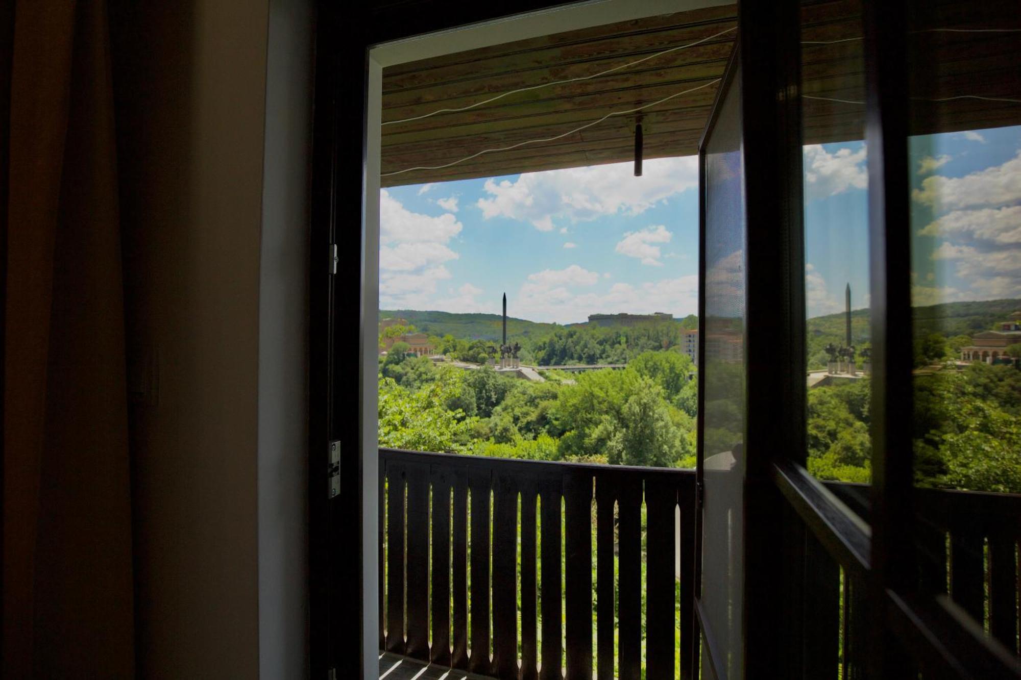 Apartments Panorama Veliko Tarnovo Luaran gambar